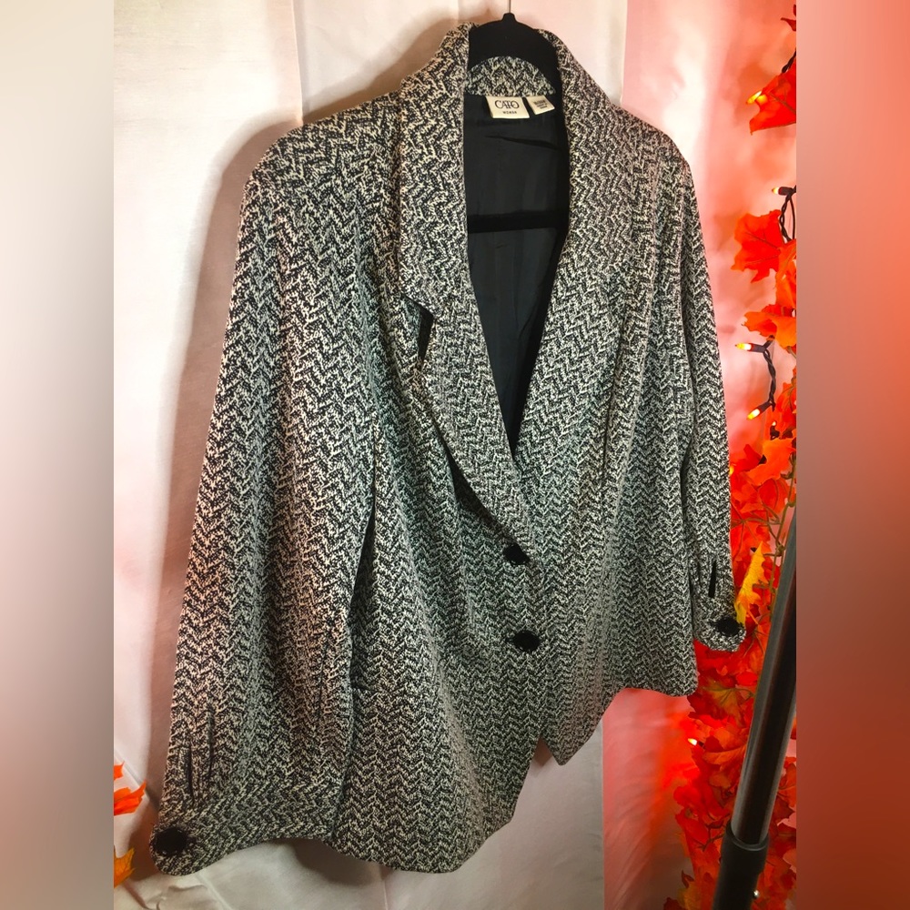 CATO | Women’s Black/White Blazer Jacket